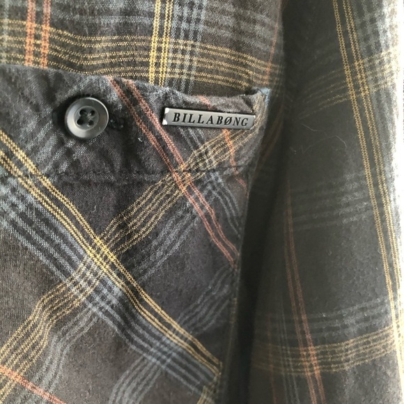 Billabong  men’s dress shirt brown/black plaid SZ L - Picture 10 of 12